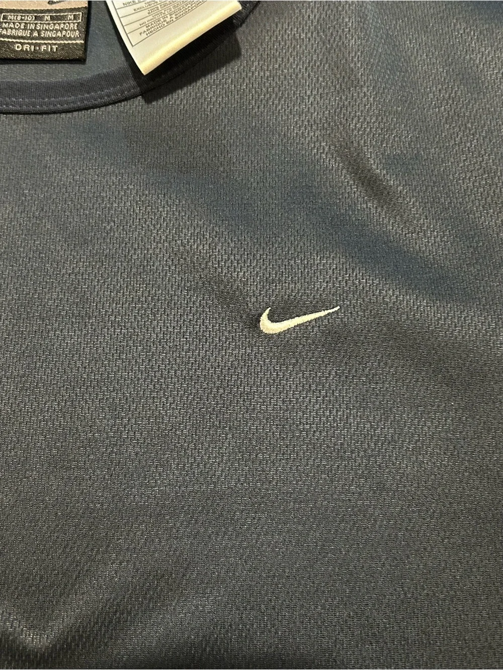 Nike Dri-FIT Long Sleeve Athletic Top Navy Blue Embroidered Swoosh Medium